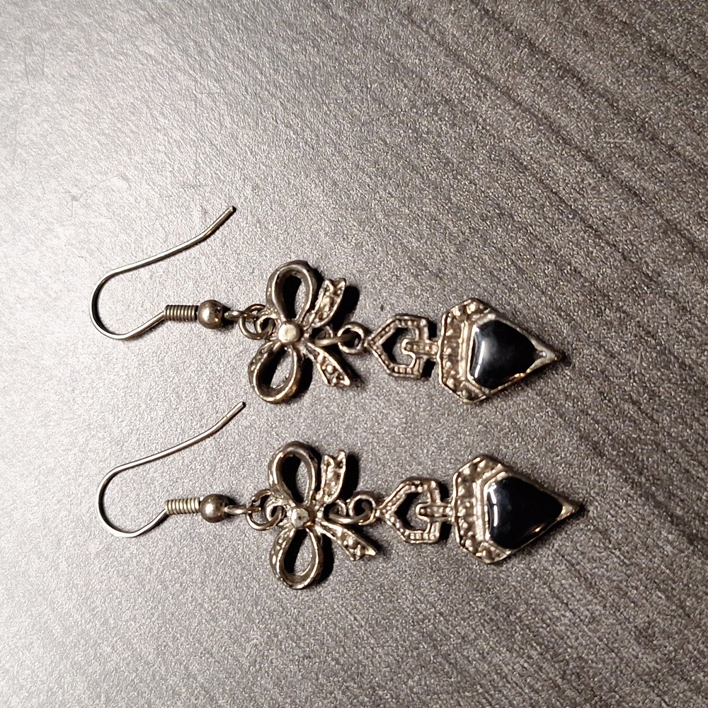 Vintage Bow‎ and Triangle Drop Dangling Earrings